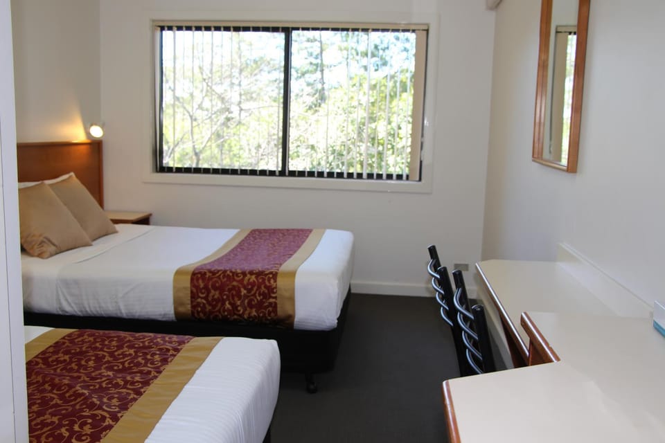 The Pioneer Way Motel Motel in Springwood