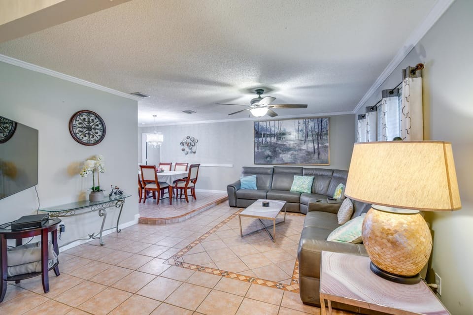 Dock & Dolphin Sightings! Cape Coral Family Escape House in Cape Coral