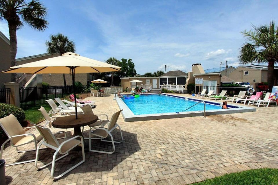 Chateau La Mer #7D House in Destin