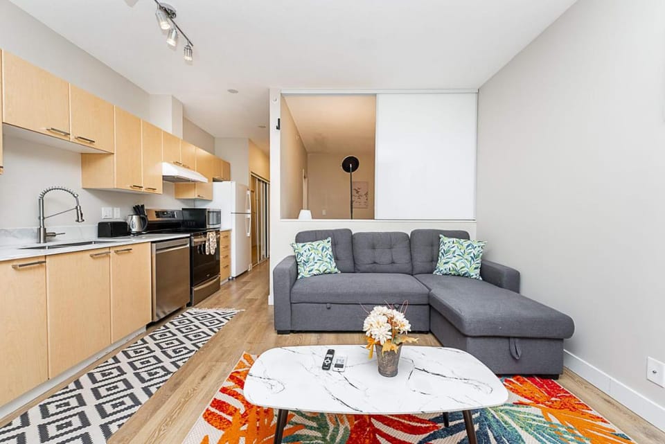 Gorgeous Unit in the Heart of Downtown Apartment in Vancouver