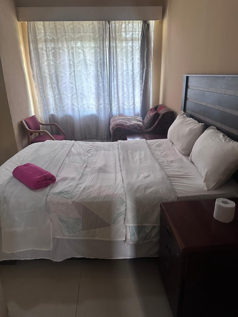 Salvador Kruger Bed and Breakfast in Gauteng