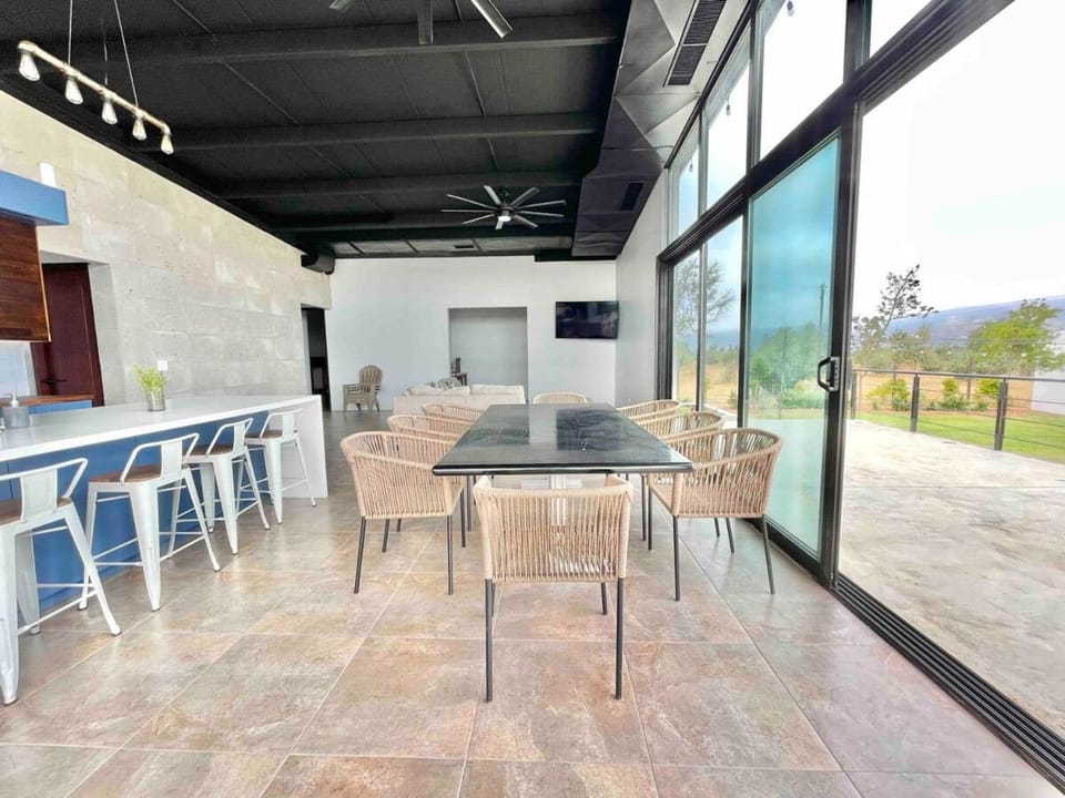 Vineyard l Privacy l Terrace l BBQ l Playground FINCA MD Villa in State of Baja California