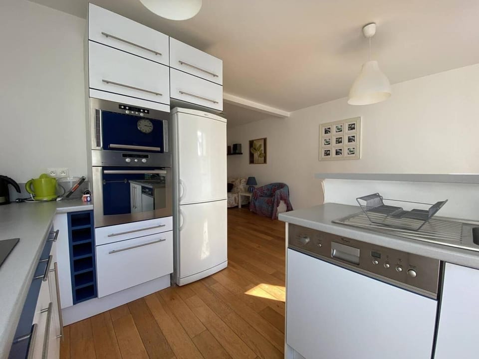 Résidence 6 Rue A.c. - Appartement entièrement remis à neuf au cœur du Val-André. MAE-6544 Apartment in Brittany