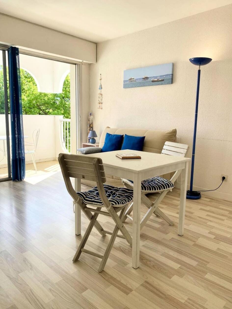 Résidence Bailli De Suffren - Studio à Arcachon, 2 pas de la plage et commerces MAE-8504 Apartment in Arcachon