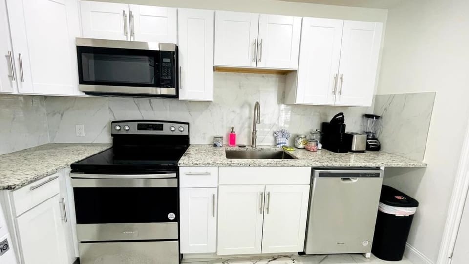 Close to the beach #1 Lovely 2 bedrooms condo Apartment in Myrtle Beach