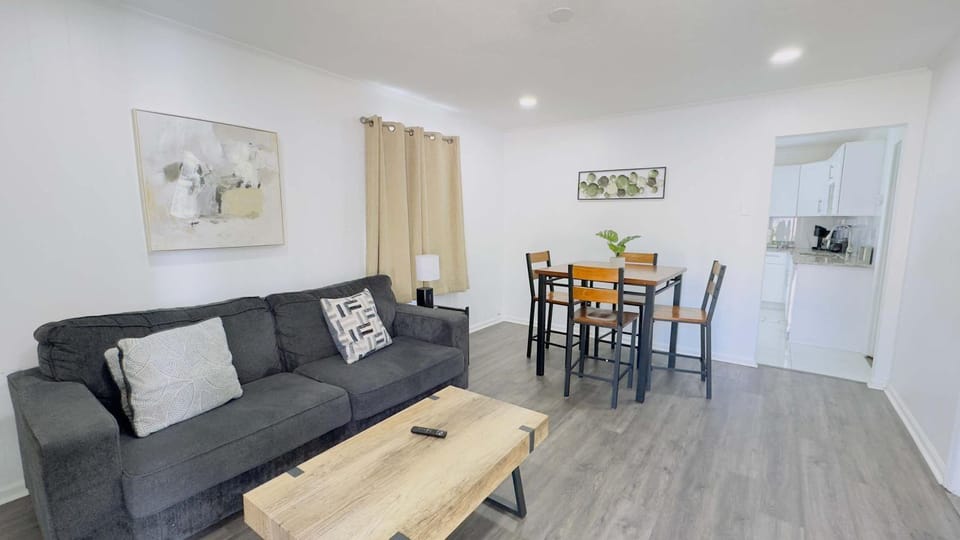 Close to the beach #4 Cozy condo Apartment in Myrtle Beach