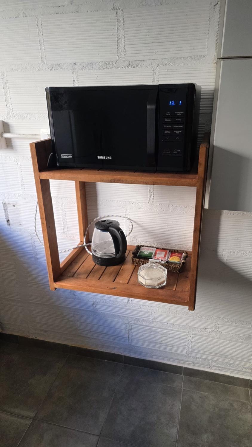 Coffee/tea facilities, Kitchen or kitchenette