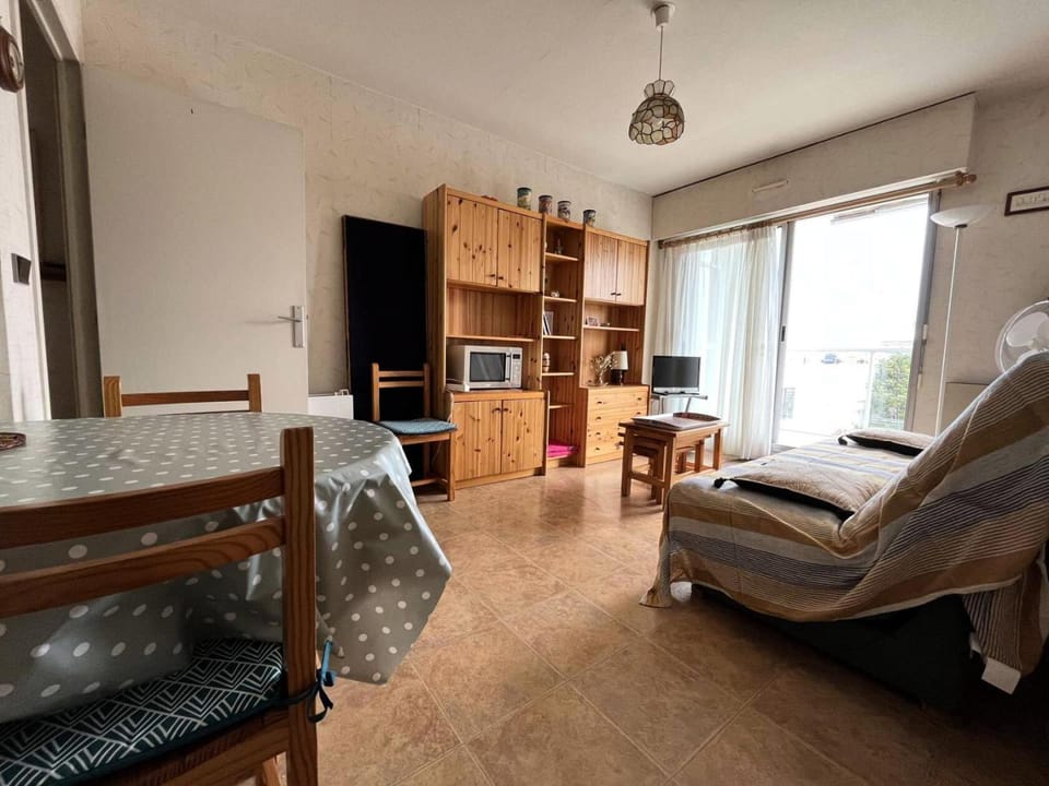 Résidence Claire - Arcachon – T2 en Plein Centre-Ville MAE-5414 Apartment in Arcachon