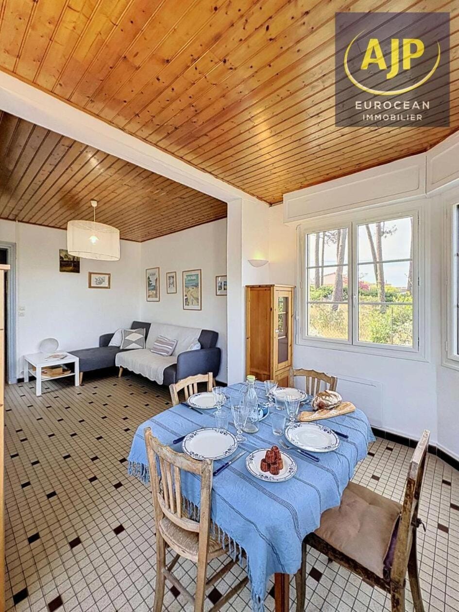 Résidence 04094-lacanau Ocean - Authentique Canaulaise centenaire avec grand jardin – 7 pers. MAE-0971 Villa in Lacanau