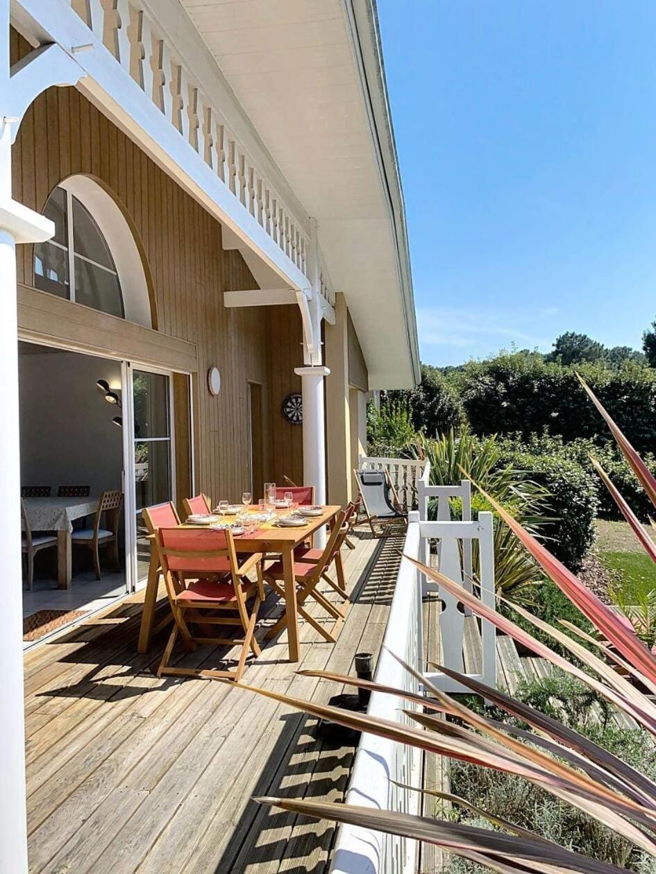 Résidence Atlantic Green - Villa spacieuse avec piscine chauffée pour 6 personnes Lacanau Océan MAE-1011 Villa in Lacanau