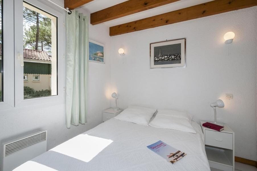 Résidence Golf Loisirs - Maison classée 1 pour 6 personnes, résidence avec piscine, Lacanau Océan MAE-1111 Villa in Lacanau