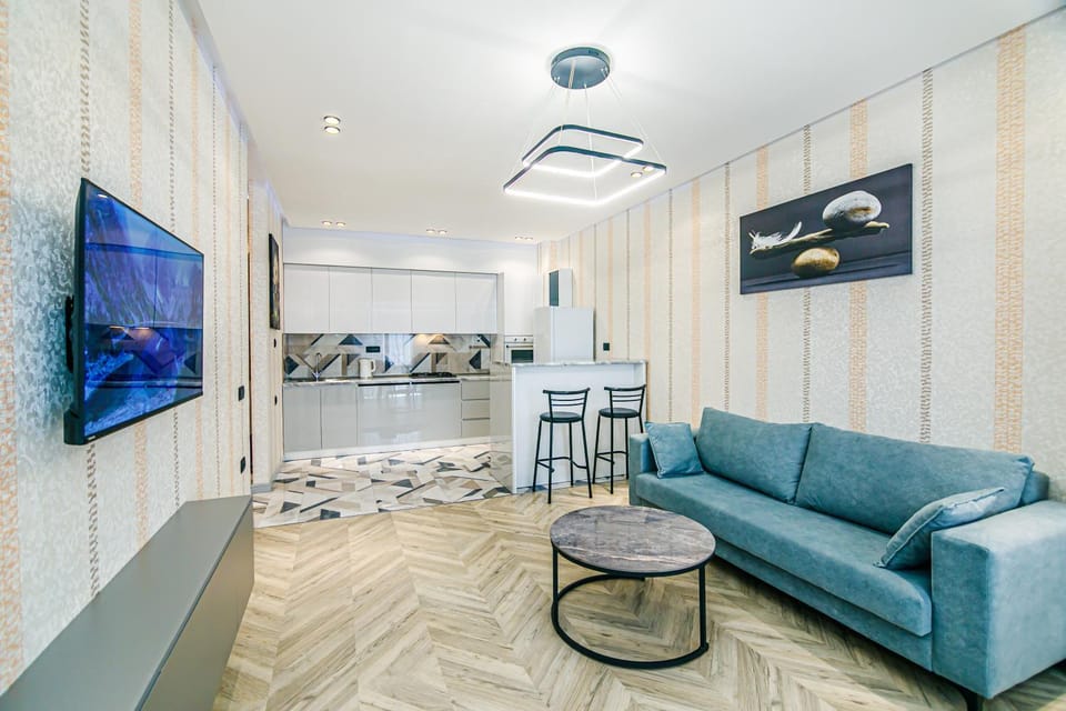 TV and multimedia, Kitchen or kitchenette, Living room, Seating area, Dining area, minibar