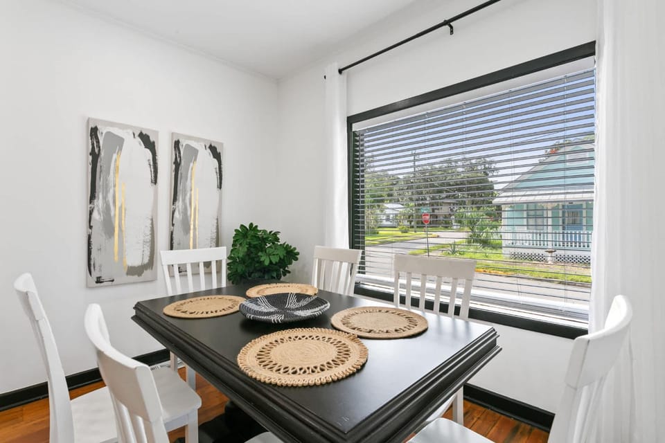 Pacific Cove 9 - Unique Pet-Friendly Bungalow House in Saint Augustine