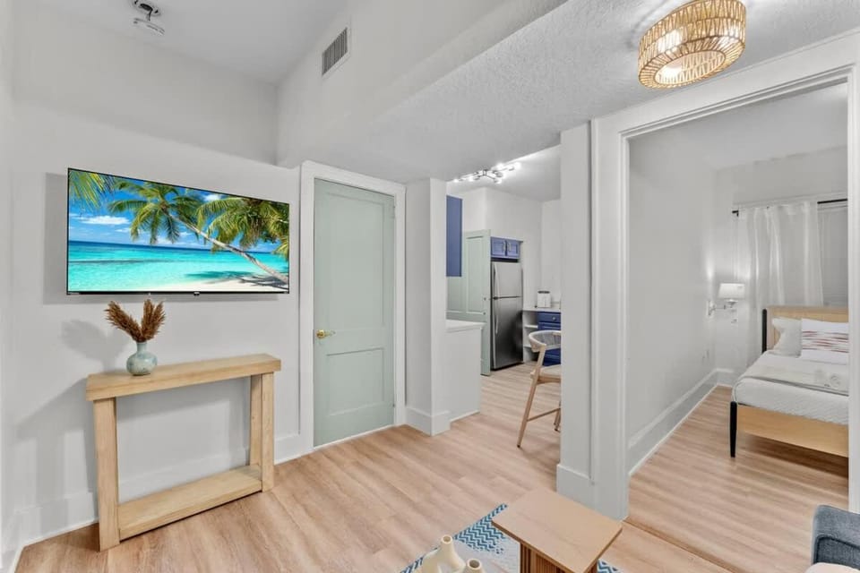 SUPER BOHO - LAKE TOHO FISHiNG CIVIC CeNTER House in Kissimmee
