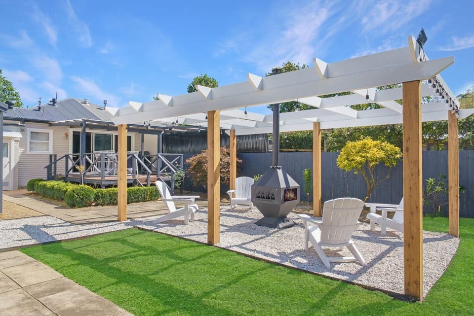 Cherry Tree Cottage Bowral, Southern Highlands House in Bowral