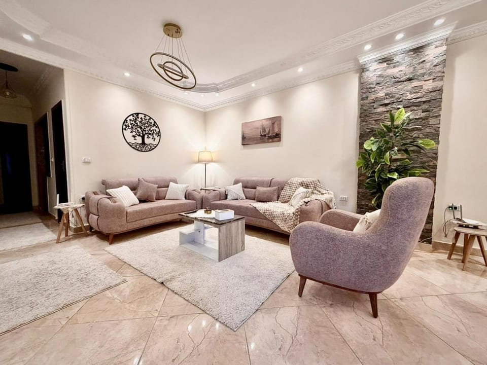 Hotel Apartment with Private Entrance in Sheikh Zayed Apartment in Egypt