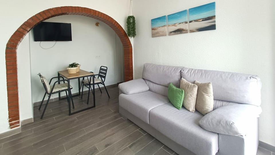 Arco suites, 2 Hab, a 150 metros de la playa y gran terraza Apartment in Comarca Metropolitana de Almería
