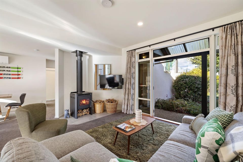 Arrowtown Family Home with spa House in Arrowtown