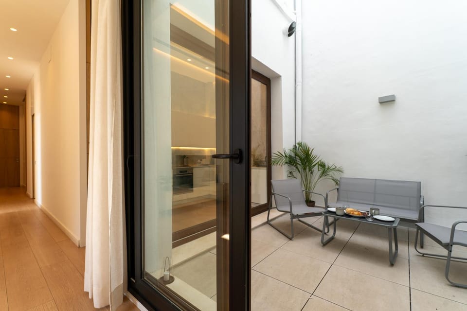 Balcony/Terrace, Living room, Communal kitchen