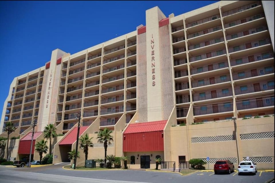 Inverness 502 - Beach Front - WiFi Apartment in South Padre Island