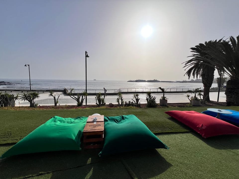 Natural landscape, Other, Beach, Guests
