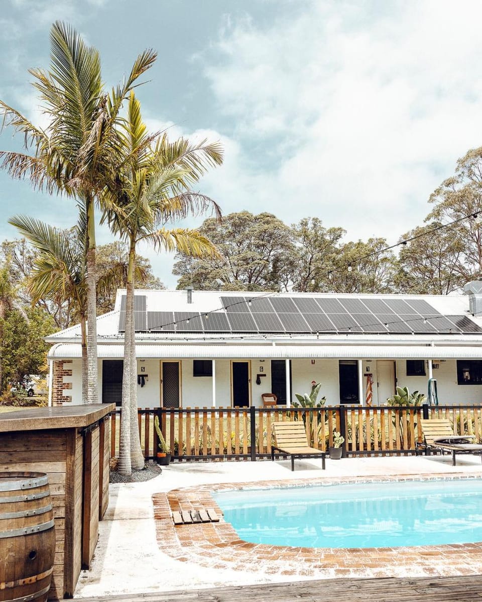 Surfaris Hotel in Crescent Head