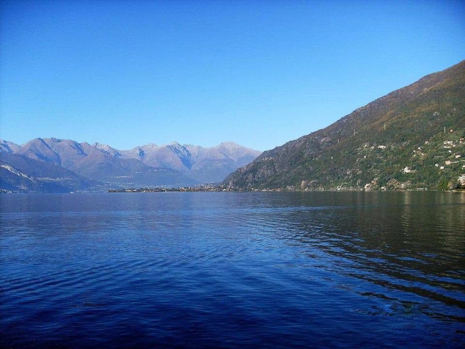 Nearby landmark, Natural landscape, Mountain view