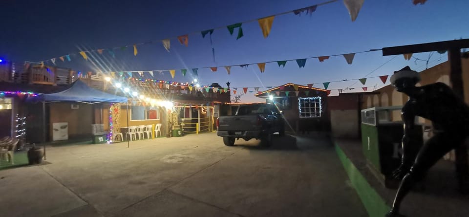 Salón y habitaciones House in State of Baja California