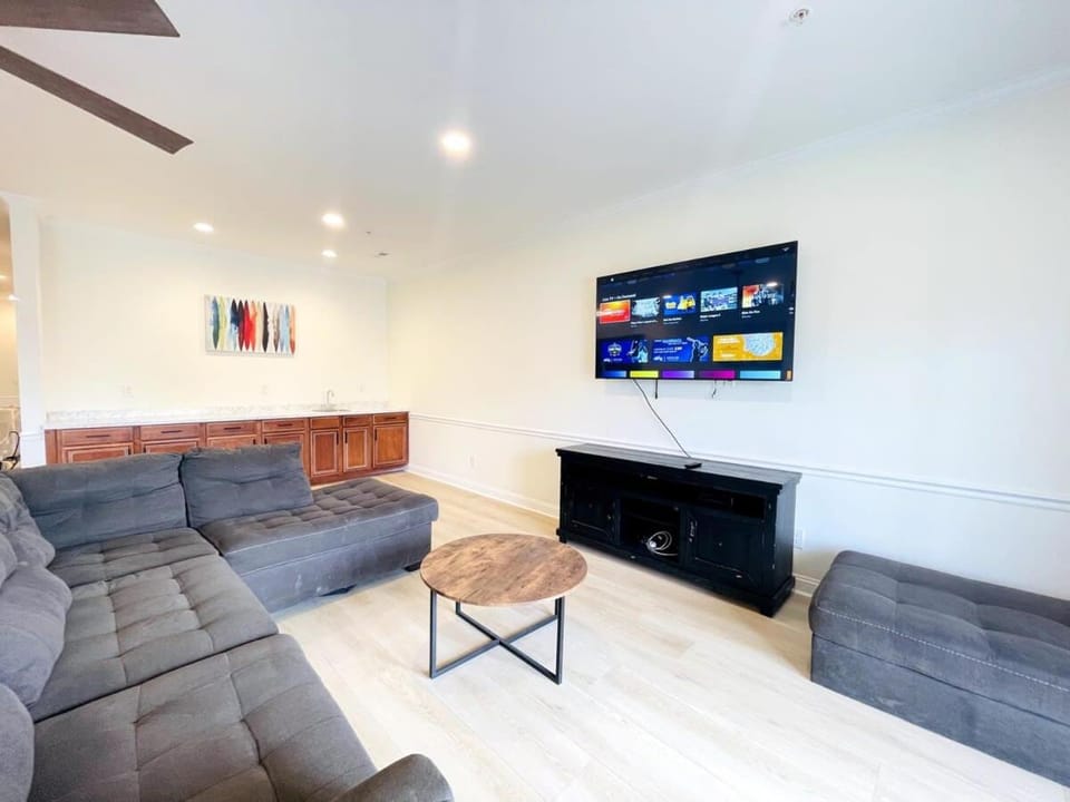 The best location amazing Ocean View 7BR pool Apartment in Atlantic Beach