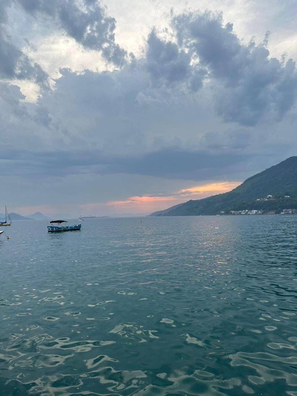 Suíte Mar - Vila dos Pescadores Condomínio Portogalo Bed and Breakfast in Angra dos Reis