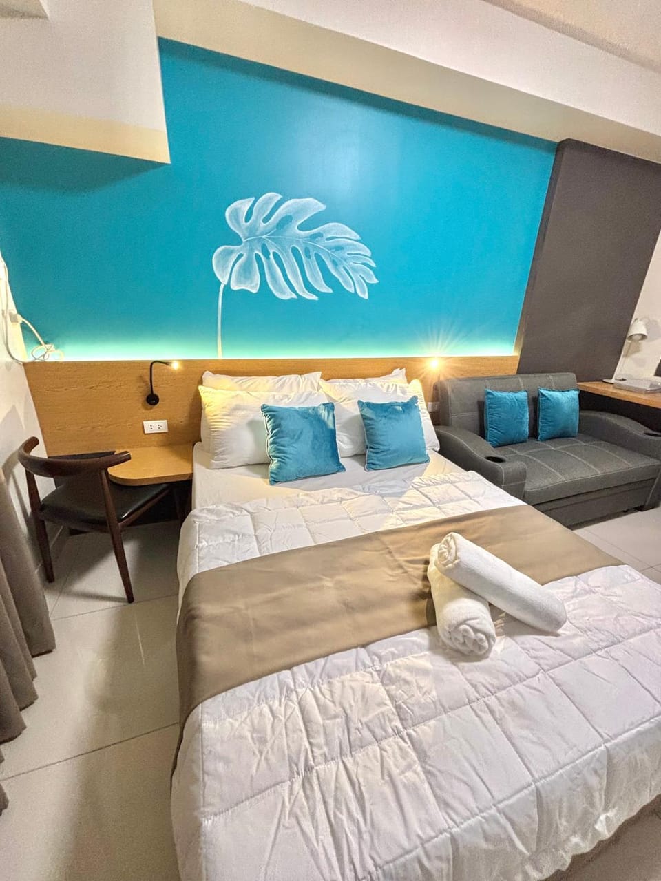 Cebu Property Express Hotel in Lapu-Lapu City