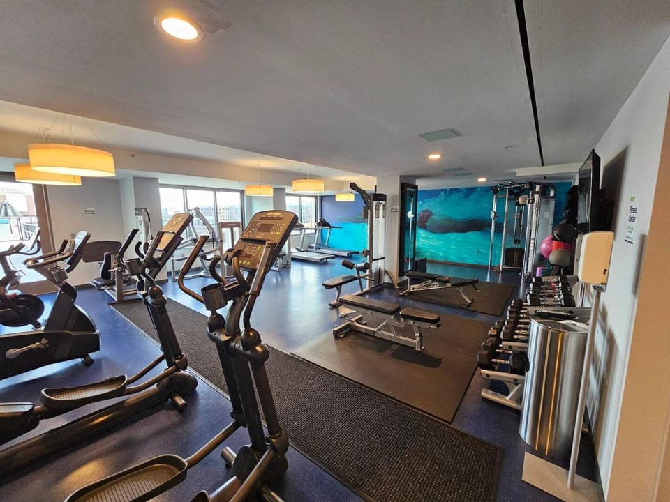 NEWLuxe 2bd2ba w Pool & More Apartment in Hoboken