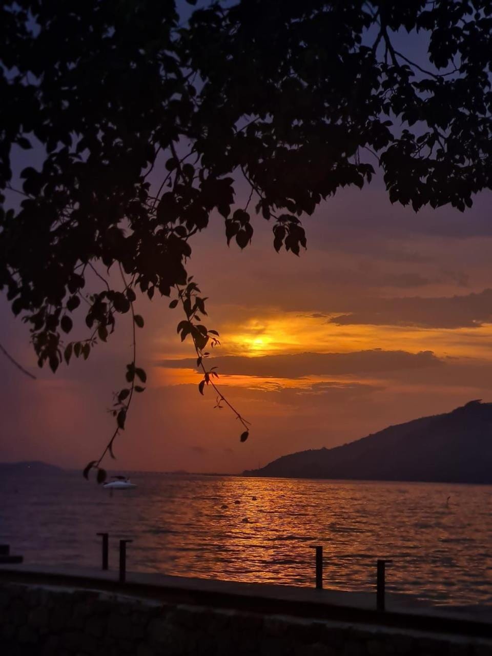 Suíte 4 Vila dos Pescadores Condomínio Portogalo Bed and Breakfast in Angra dos Reis