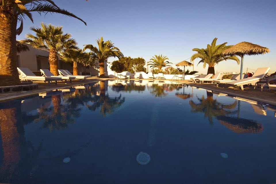 Spring, Day, Summer, Autumn, Swimming pool