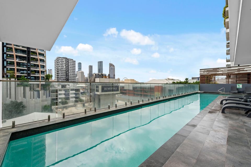 Altitude Suite - Stunning City & River Views! Apartment in Brisbane City