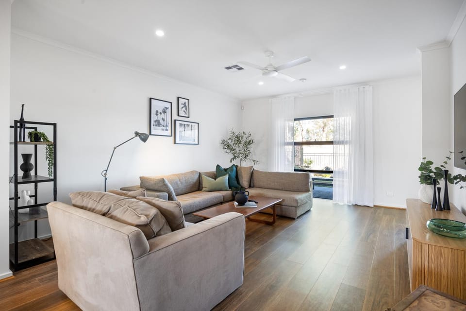 TV and multimedia, Living room