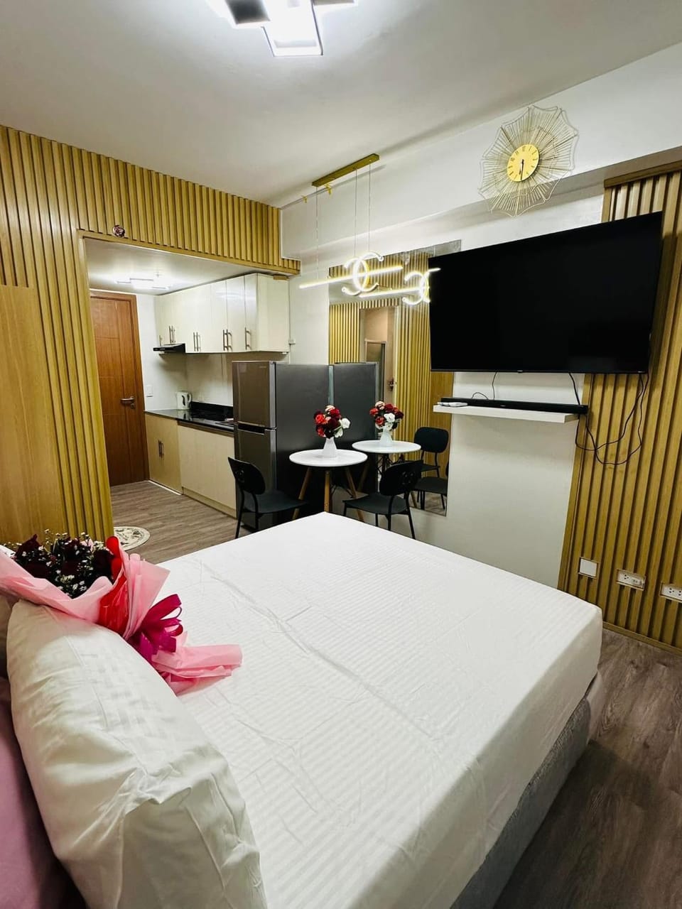Ancho Studio with Huge balcony Apartment hotel in Cebu City