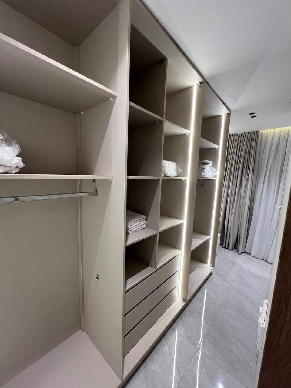 Luxury 2 Bedroom Stay , Mohandessin Apartment in Egypt