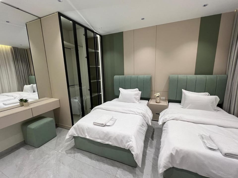 Luxury 2 Bedroom Stay , Mohandessin Apartment in Egypt