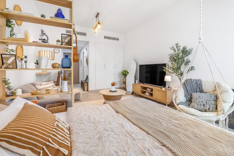 Bed, Photo of the whole room