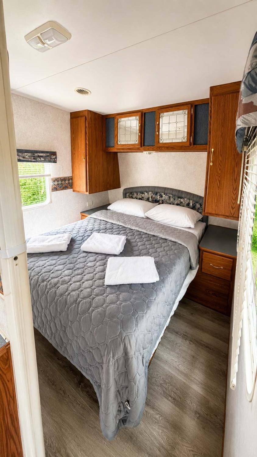 Lakefront RV Cottage in Parry Sound #10 Campground/ 
RV Resort in Parry Sound