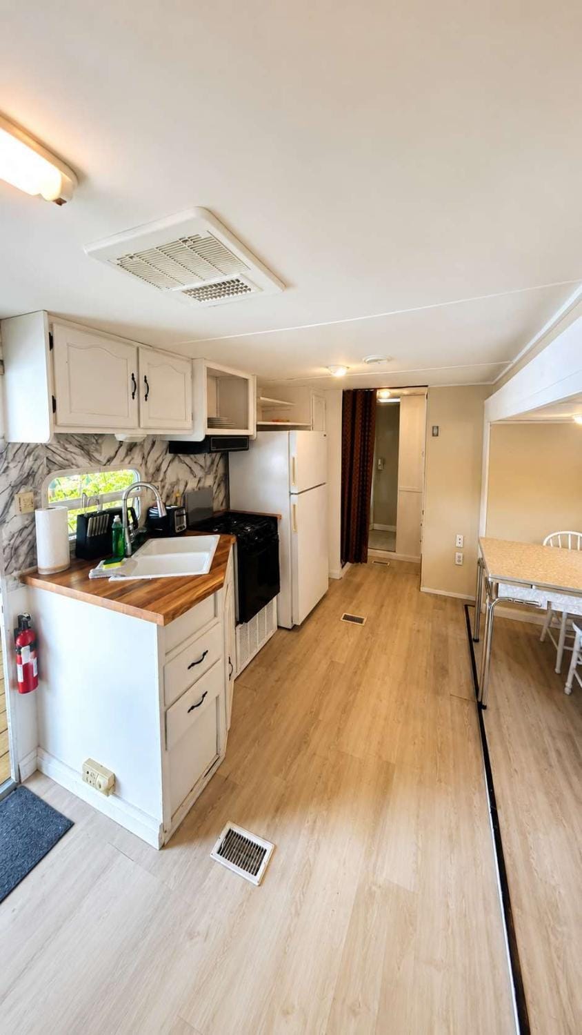 Lakefront RV Cottage in Parry Sound #1 Campground/ 
RV Resort in Parry Sound