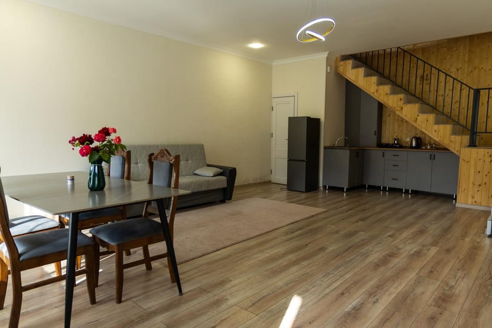 Kitchen or kitchenette, Living room, Dining area