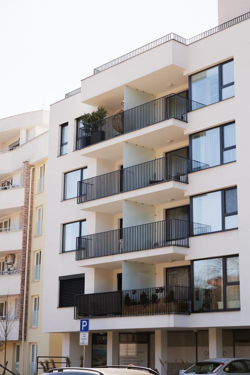 StayPrime apartment 1 centrum, free parking 2x, free wifi, self check-in Apartment in Slovakia