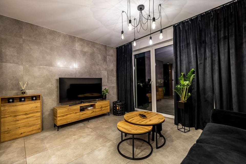 TV and multimedia, Seating area