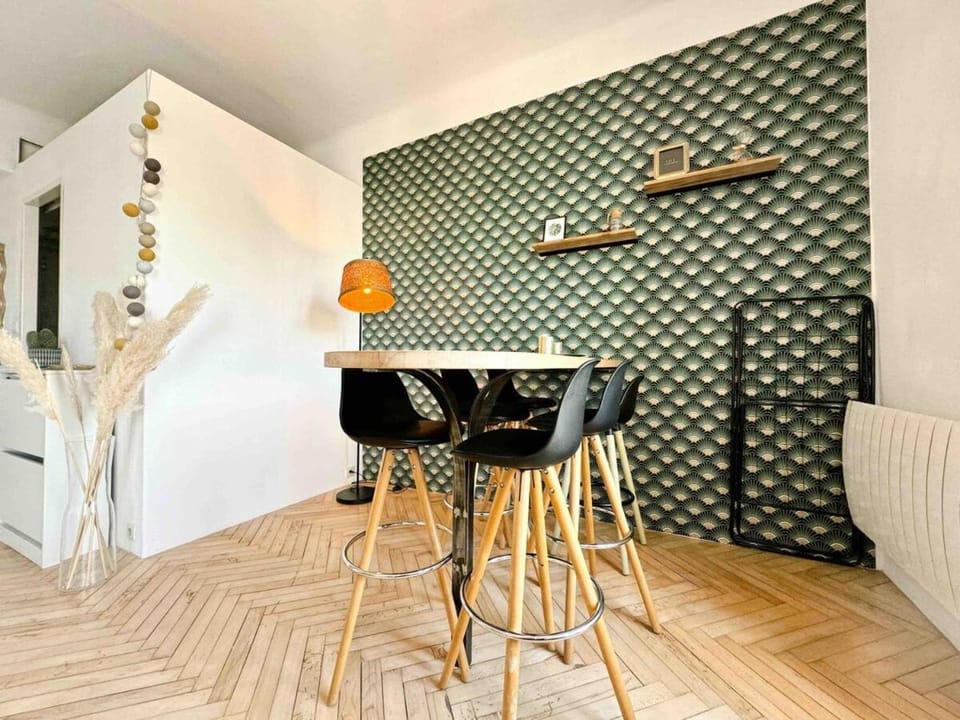 Le Méditerranée - Apt 4 Pers - 200 m des plages Apartment in Antibes