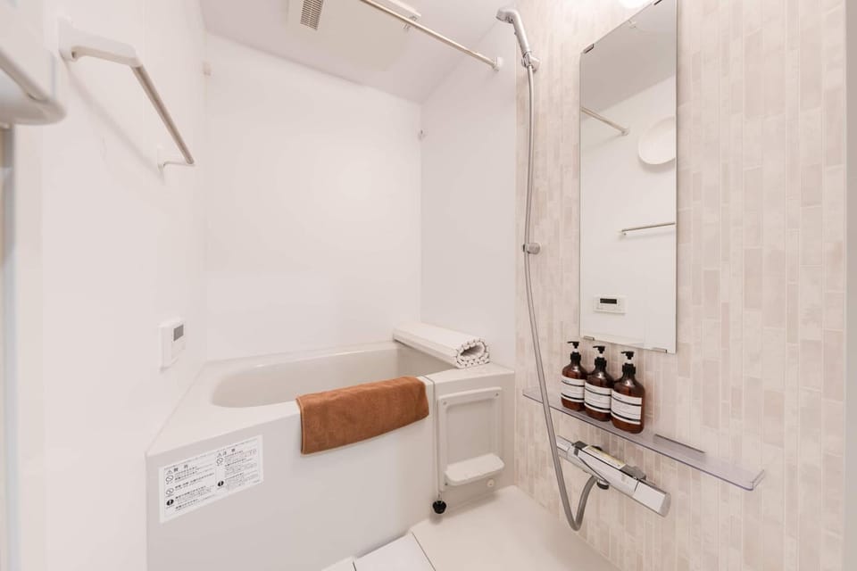 Shower, Bathroom, Bath