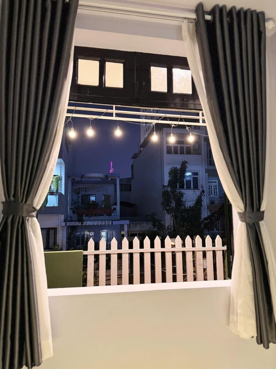 Night, View (from property/room), Balcony/Terrace