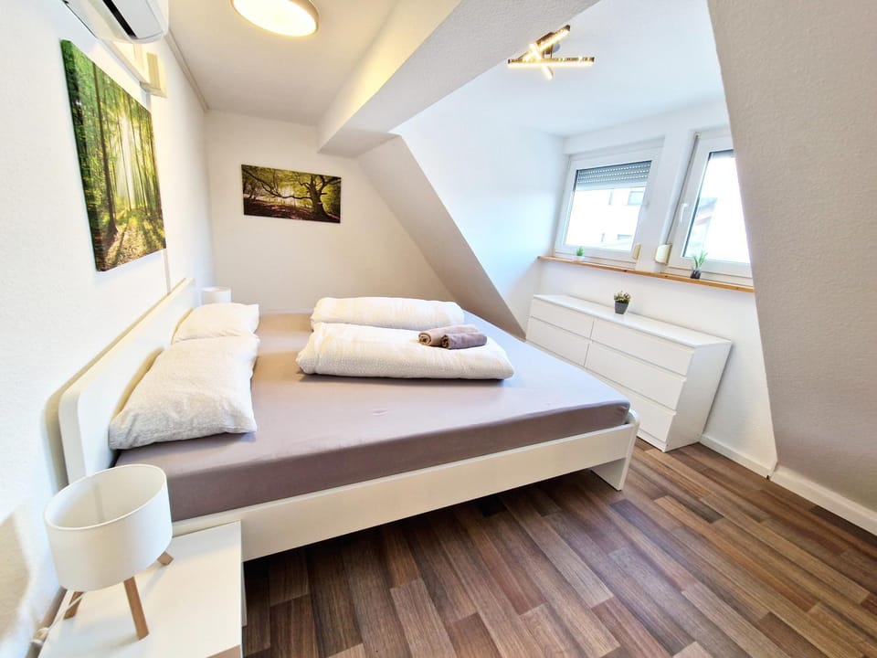 Zauberhafte Dachwohnung zum Träumen bei EuropaPark Apartment in Ortenau
