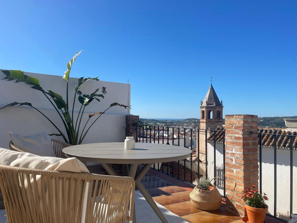 View (from property/room), Balcony/Terrace